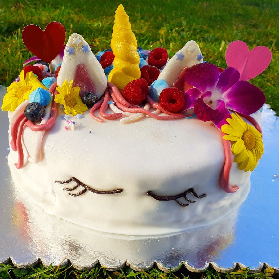 Berry fairy - kid cake